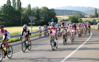 Espectacular paso de los 9.000 cicloturistas de la QH 2014