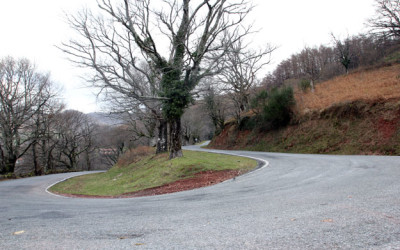 Puertos de montaña con encanto invernal (III): alto de Izpegui
